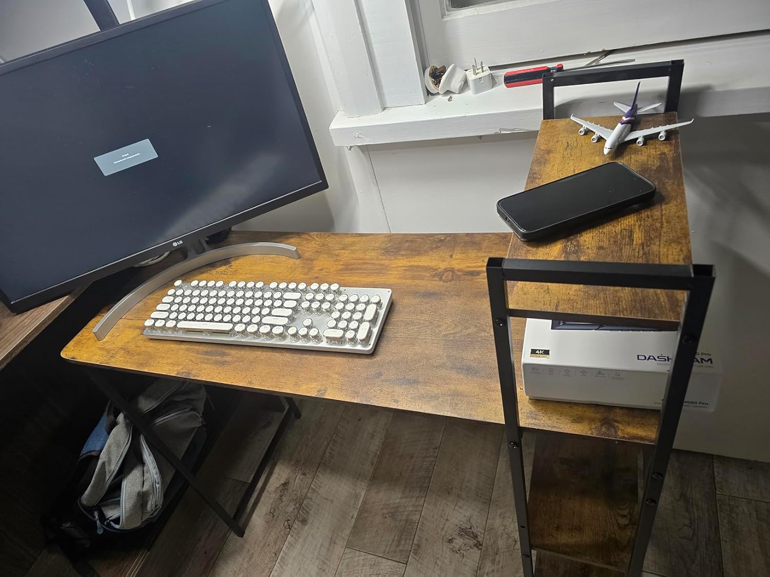 Desk with Reversible Shelves 100cm photo 3